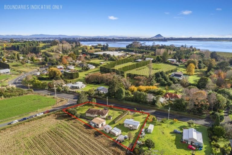 Photo of property in 1 Kaiwha Road, Welcome Bay, Tauranga, 3175
