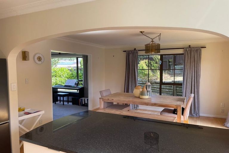 Photo of property in 1 Tudor Court, Paraparaumu Beach, Paraparaumu, 5032