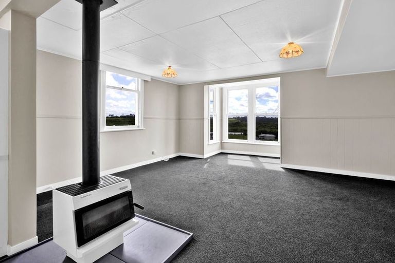 Photo of property in 20 Cambridge Street, Patea, 4520