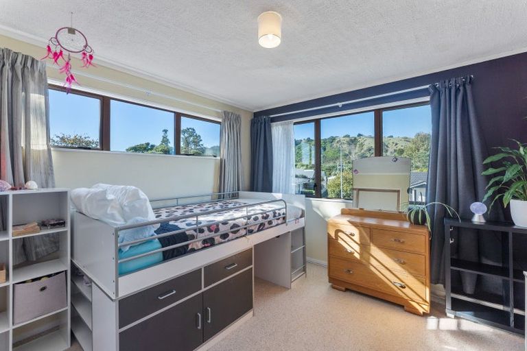 Photo of property in 65 Aorangi Road, Paraparaumu, 5032