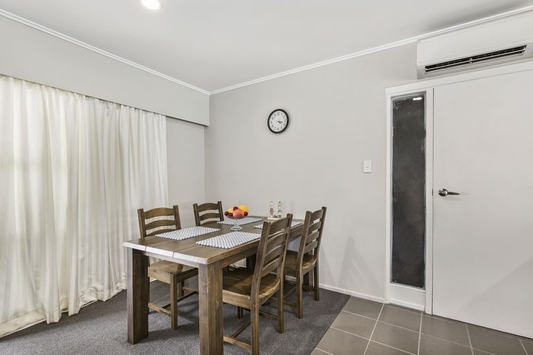 Photo of property in 2/50 Hain Avenue, Mangere East, Auckland, 2024