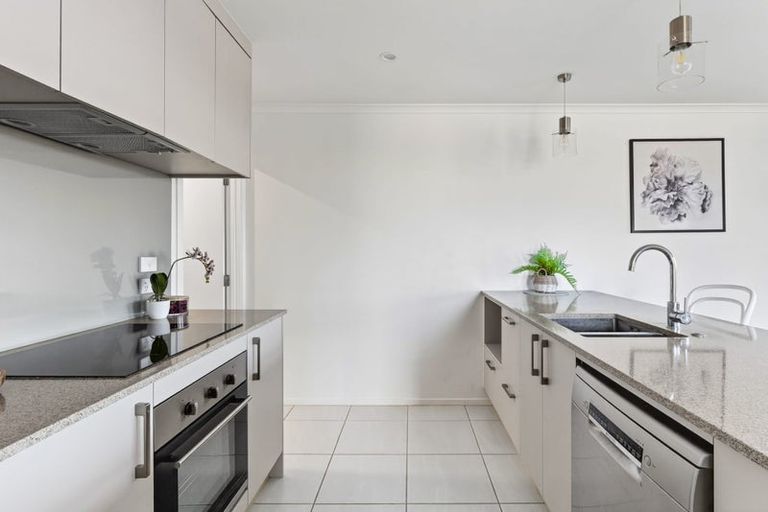 Photo of property in 53 Pragma Rise, Rototuna North, Hamilton, 3210