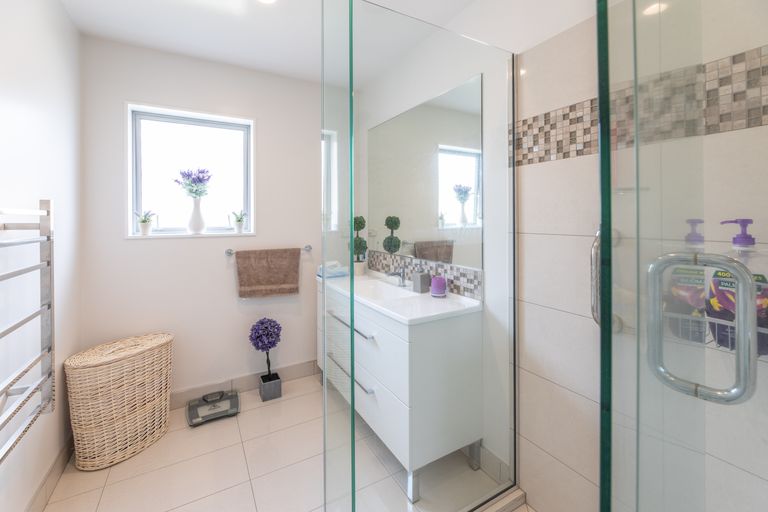 Photo of property in 1/323 Wairakei Road, Burnside, Christchurch, 8053