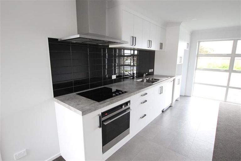 Photo of property in 34 Regis Park Drive, Pukekohe, 2120