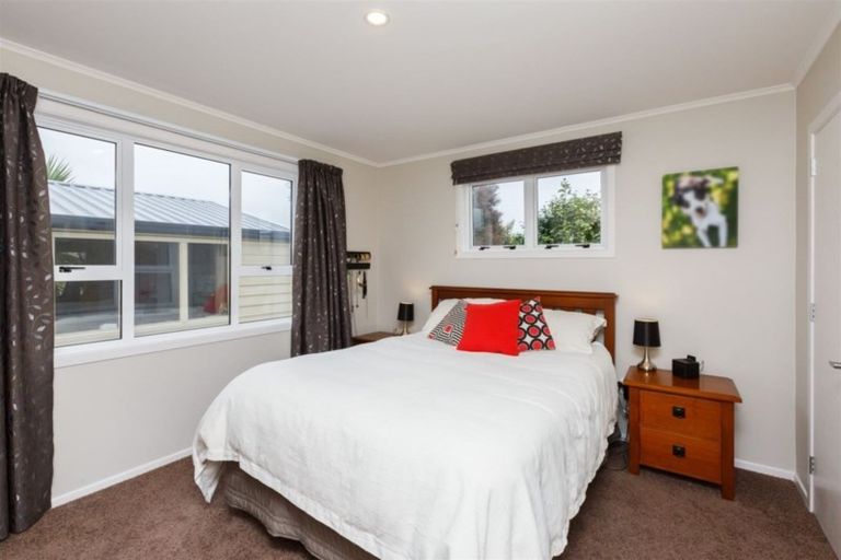 Photo of property in 5 Ilford Place, Awapuni, Palmerston North, 4412