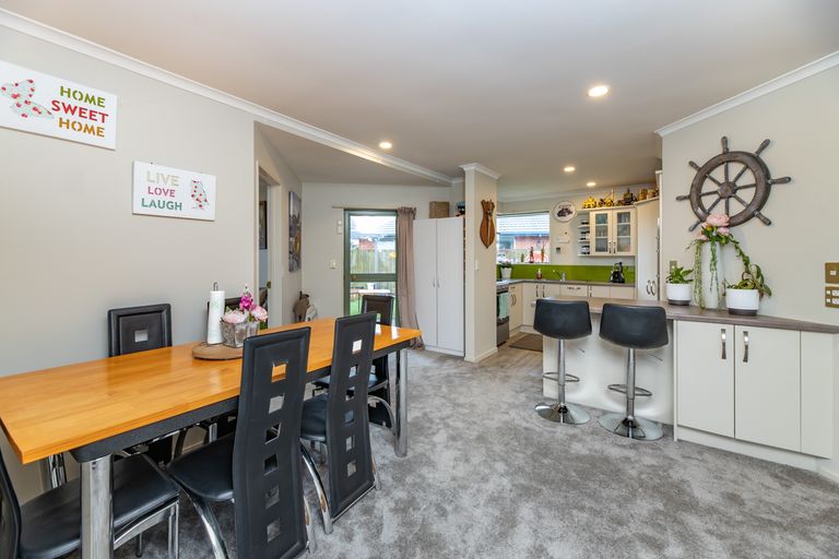 Photo of property in 23 Mcdougal Place, Kaiapoi, 7630