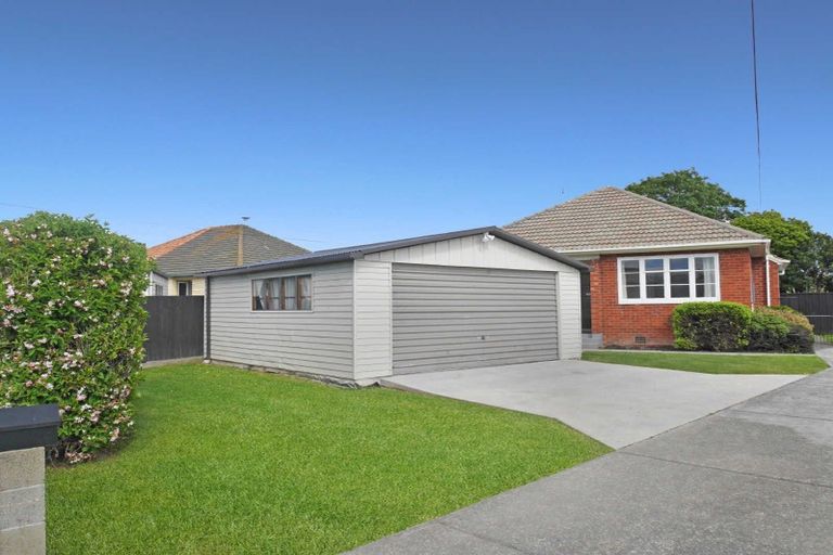 Photo of property in 15 Mccombs Street, Somerfield, Christchurch, 8024