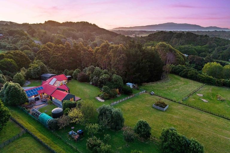 Photo of property in 91 Aston Road, Waikanae, 5391