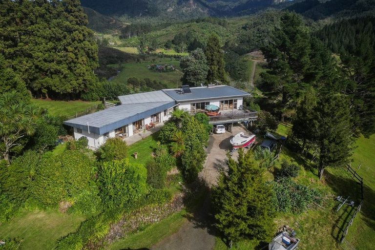 Photo of property in 555 Mill Creek Road, Kaimarama, Whitianga, 3591