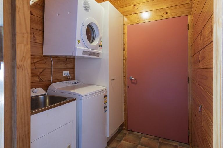 Photo of property in 70 Whau Valley Road, Whau Valley, Whangarei, 0112