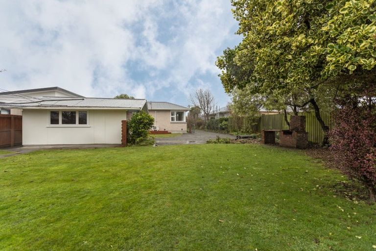 Photo of property in 32 Hounslow Street, Ilam, Christchurch, 8041
