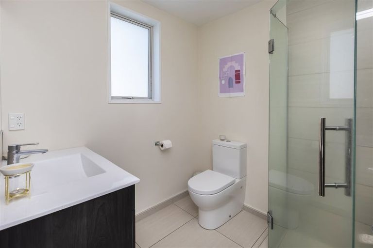 Photo of property in 3/24 Eversleigh Street, St Albans, Christchurch, 8014