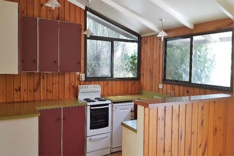 Photo of property in 16 Frederick Street, Carterton, 5713