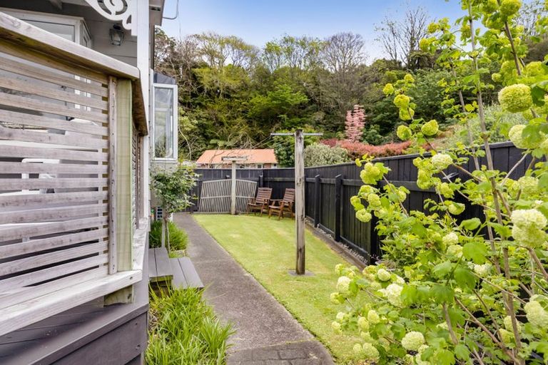 Photo of property in 17 Thames Street, Welbourn, New Plymouth, 4310