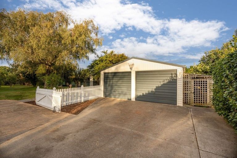 Photo of property in 278 Te Waka Road, Otaki, 5581