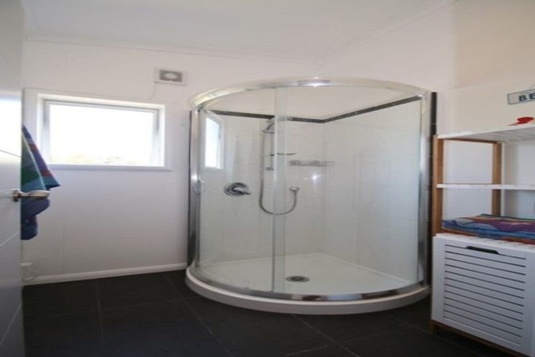 Photo of property in 527 Ruapuke Road, Raglan, 3296