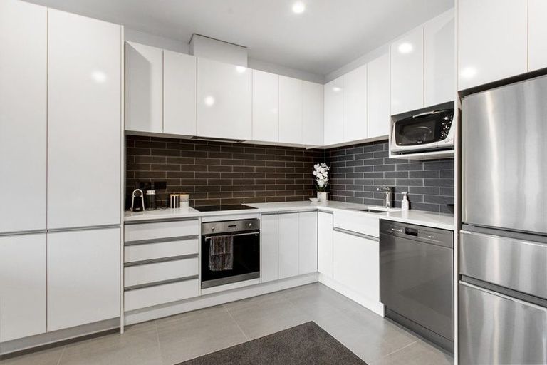 Photo of property in 114/81 Mapou Road, Hobsonville, Auckland, 0616