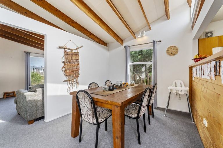 Photo of property in 20 Simcox Street, Otaki Beach, Otaki, 5512