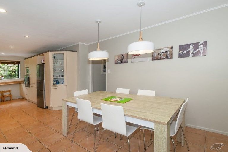 Photo of property in 41 Viewmont Drive, Harbour View, Lower Hutt, 5010