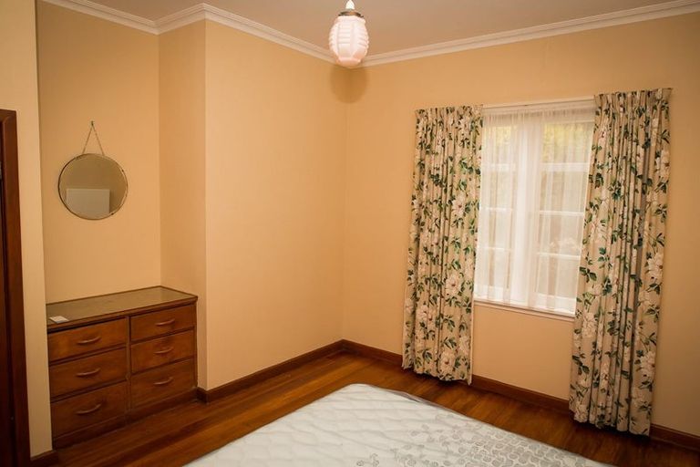 Photo of property in 16 Athens Street, Miramar, Wellington, 6022