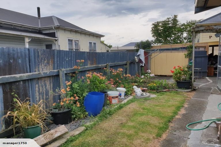 Photo of property in 64 Tawa Street, Gonville, Whanganui, 4501