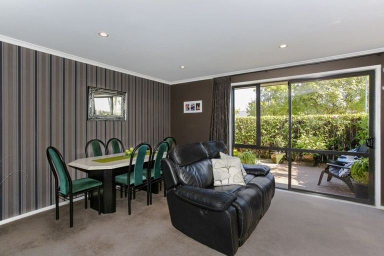 Photo of property in 71 John Street, Pukekohe, 2120