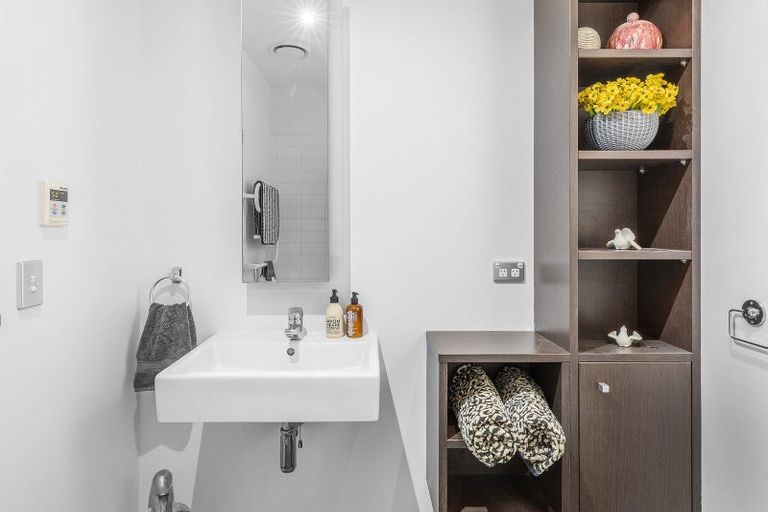 Photo of property in Marrakech Cafe, 13/305 Evans Bay Parade, Hataitai, Wellington, 6021