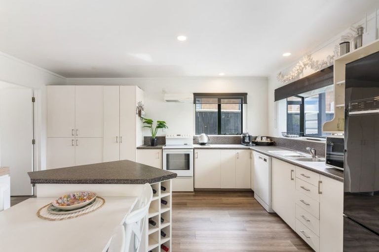 Photo of property in 112b Tamaki Road, Whangamata, 3620