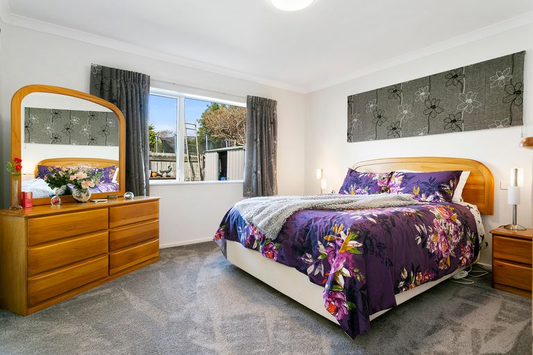 Photo of property in 2 Kingsley Street, Leamington, Cambridge, 3432