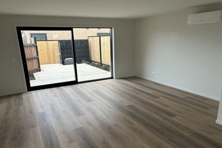 Photo of property in 3/24 Vincent Street, Waterloo, Lower Hutt, 5011
