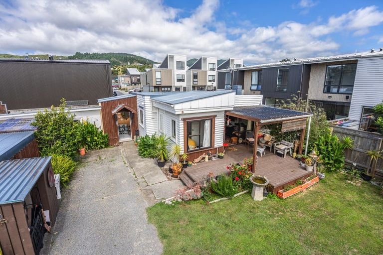Photo of property in 6 Waimarie Avenue, Paraparaumu, 5032