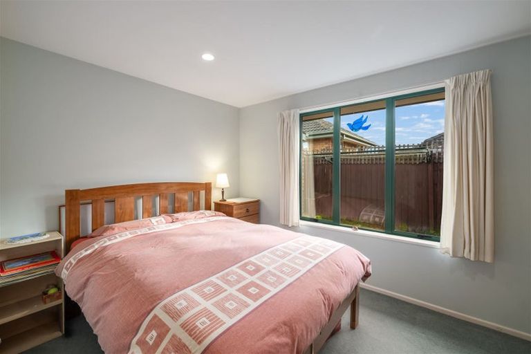 Photo of property in 6 Tulip Lane, Spreydon, Christchurch, 8024