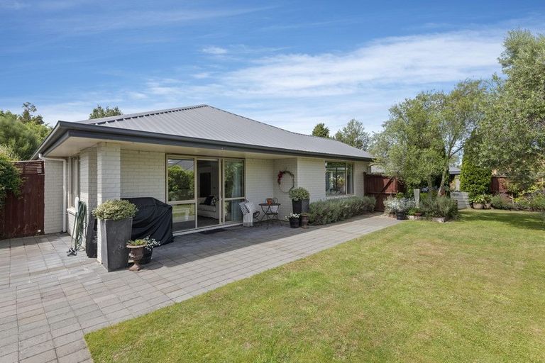 Photo of property in 11 Bernadette Street, Aidanfield, Christchurch, 8025