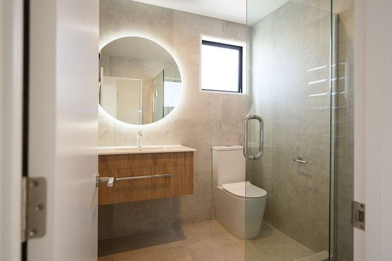 Photo of property in 11/24 Devonport Lane, St Albans, Christchurch, 8014