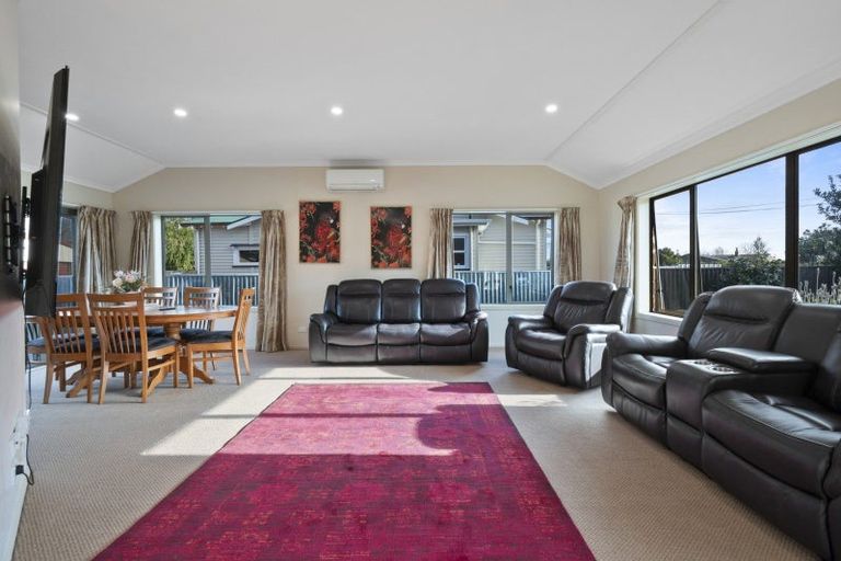 Photo of property in 5 Wilson Street, Bulls, 4818