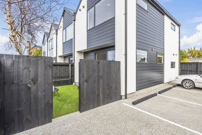 Photo of property in 67c Royal Crescent, Saint Kilda, Dunedin, 9012