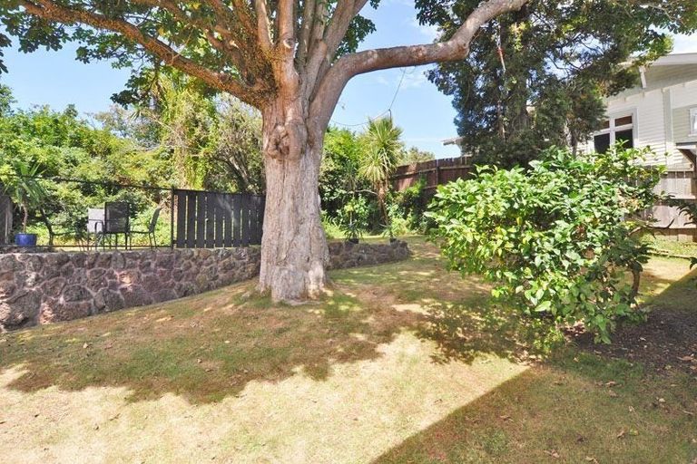 Photo of property in 2/151 Trafalgar Street, Onehunga, Auckland, 1061