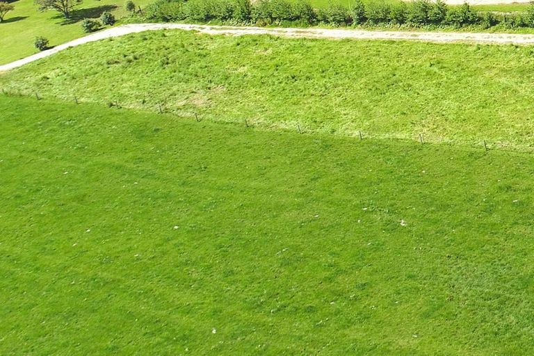 Photo of property in 11 Oparara Road, Karamea, 7893