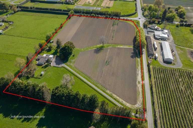 Photo of property in 24 Golden Hills Road, Appleby, Richmond, 7081