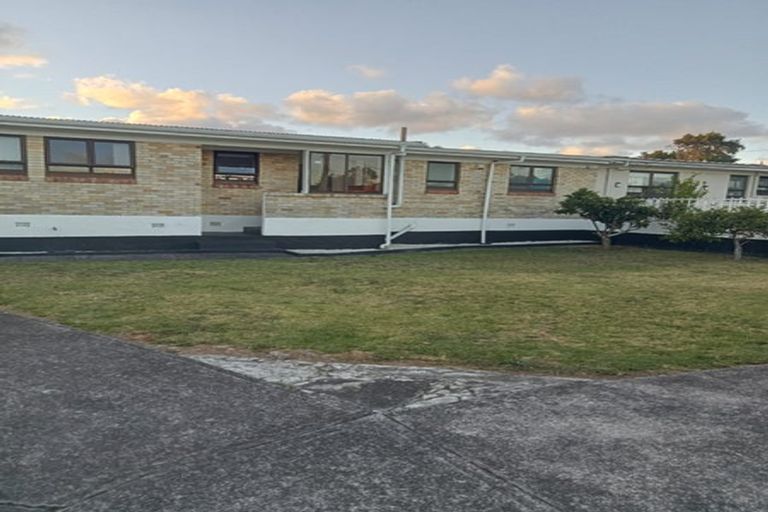 Photo of property in 26 Claude Avenue, Papatoetoe, Auckland, 2025