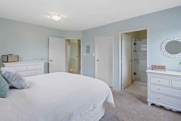 Photo of property in 8 Clissold Street, Merivale, Christchurch, 8014