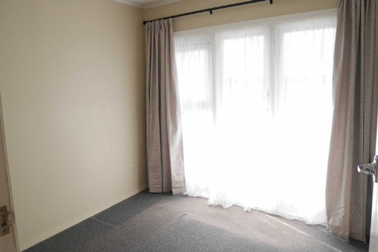 Photo of property in 235 Grimseys Road, Redwood, Christchurch, 8051