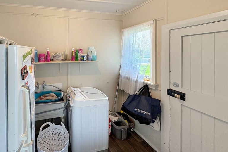 Photo of property in 8 Swinburn Street, Dannevirke, 4930