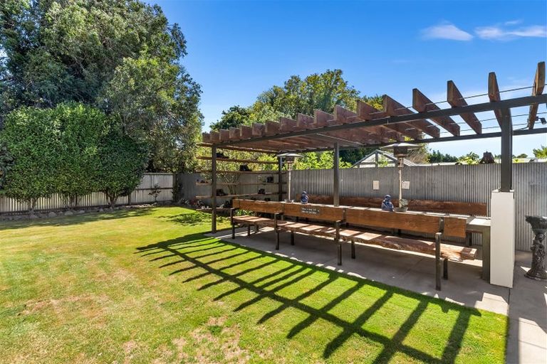Photo of property in 21 Victors Road, Hoon Hay, Christchurch, 8025