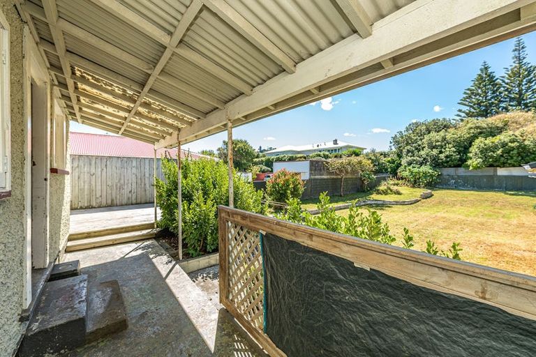 Photo of property in 78 Matai Street, Castlecliff, Whanganui, 4501