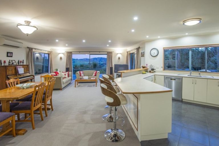 Photo of property in 576 Three Mile Bush Road, Te Kamo, Kamo, 0185