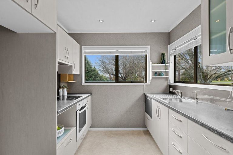 Photo of property in 4 Eliot Place, Leamington, Cambridge, 3432