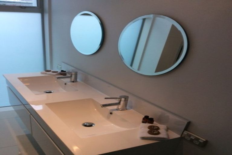 Photo of property in 425 Durham Street North, Christchurch Central, Christchurch, 8013