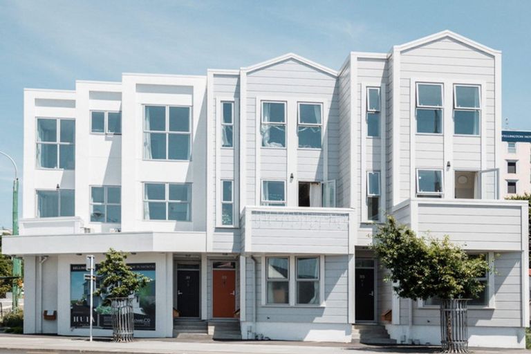 Photo of property in 31 Karo Drive, Te Aro, Wellington, 6011