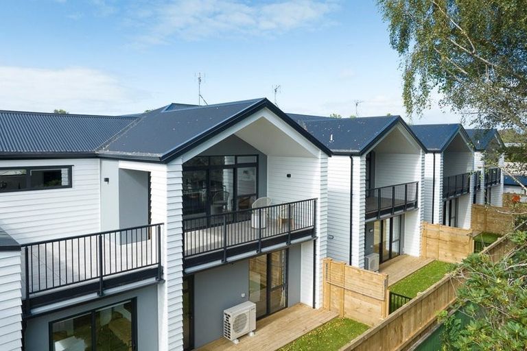 Photo of property in 135a Victoria Street, Cambridge, 3434